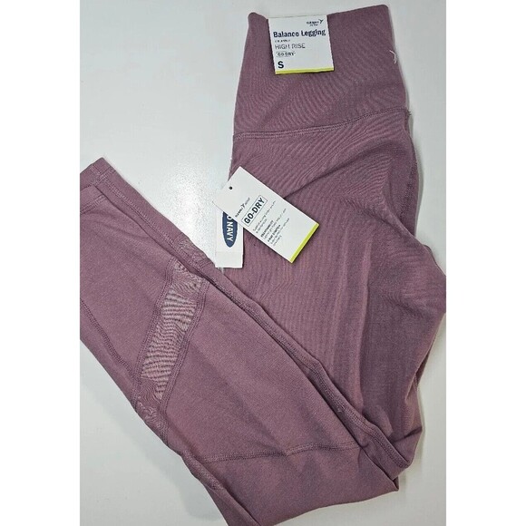 Old Navy Pants - Old Navy Active Womens High Rise Crop Leggings Pink Go-Dry Yoga Pants Small NWT